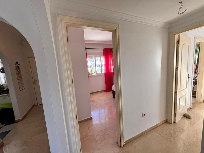 Image No.18-3 Bed Apartment for sale