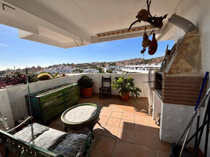 Image No.22-3 Bed Apartment for sale