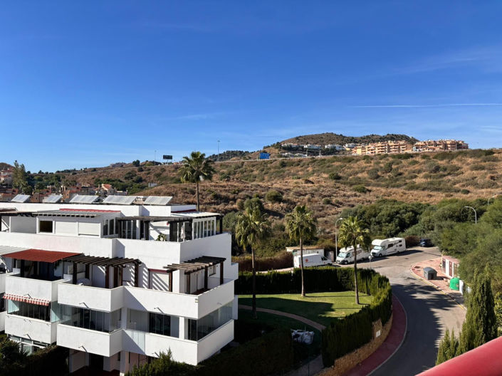 Image No.27-3 Bed Apartment for sale