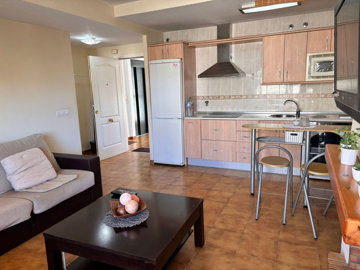 8-e64a9055bba3e77ac8aca3b893cdf826