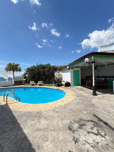 Image No.3-2 Bed Property for sale