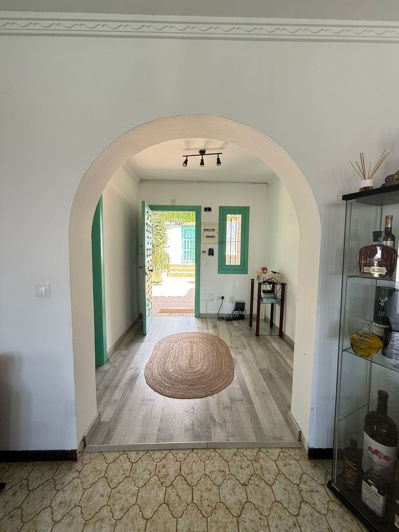 Image No.30-2 Bed Property for sale