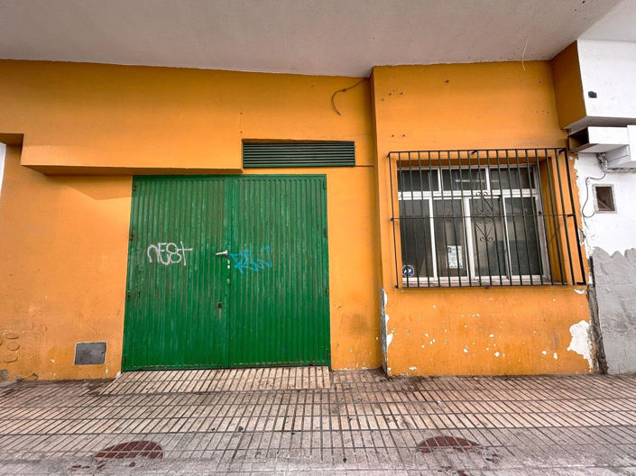 Image No.10-4 Bed Property for sale