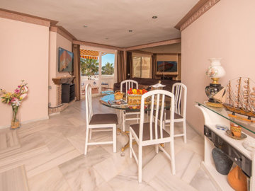 4-c23c0f86247804fa50226aecd8b0b2c8