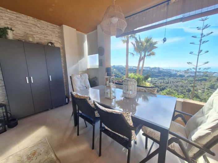 Image No.12-2 Bed Apartment for sale