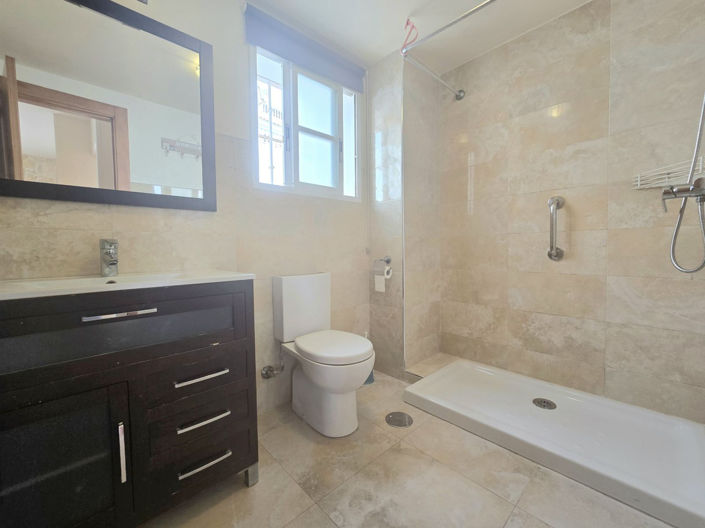 Image No.14-Jumelé de 4 chambres à vendre à Benalmadena