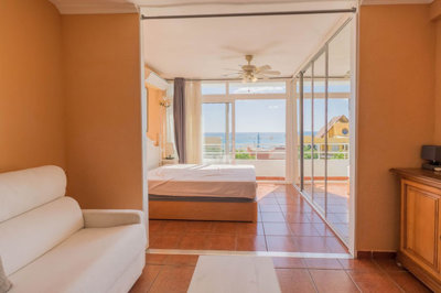 6-241328e1bcc9c0d8ce1222beb6c967a8