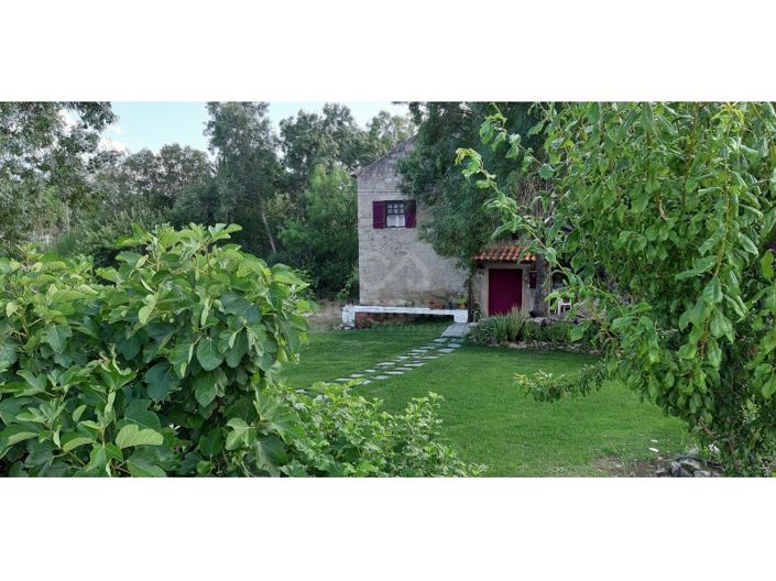 Image No.2-5 Bed House for sale