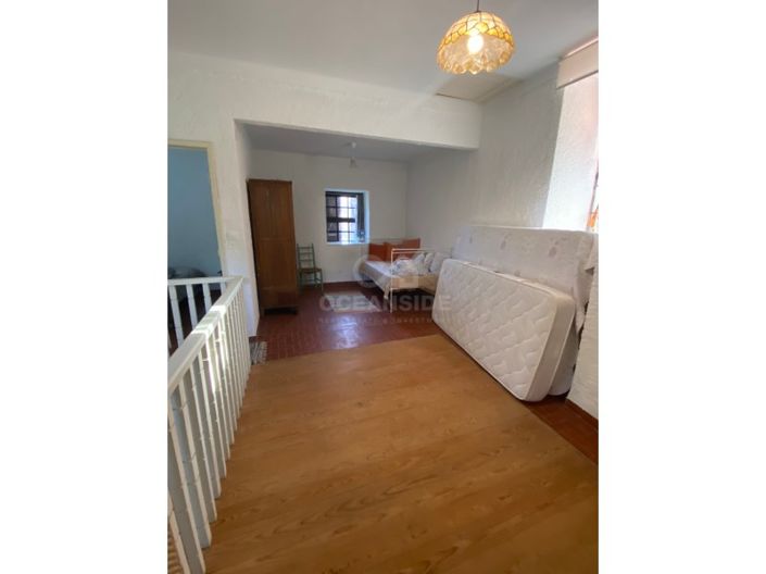 Image No.20-5 Bed House for sale