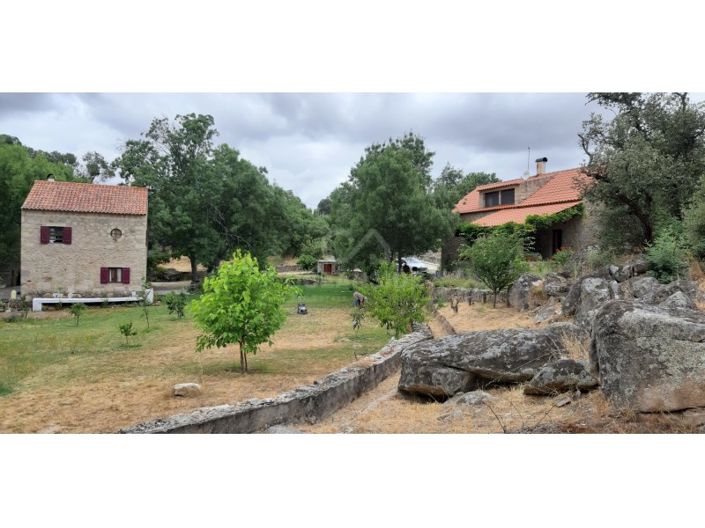 Image No.32-5 Bed House for sale