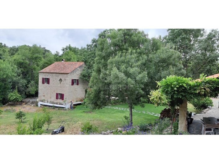 Image No.46-5 Bed House for sale