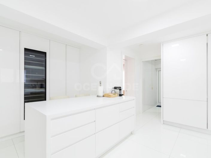 Image No.15-3 Bed Apartment for sale