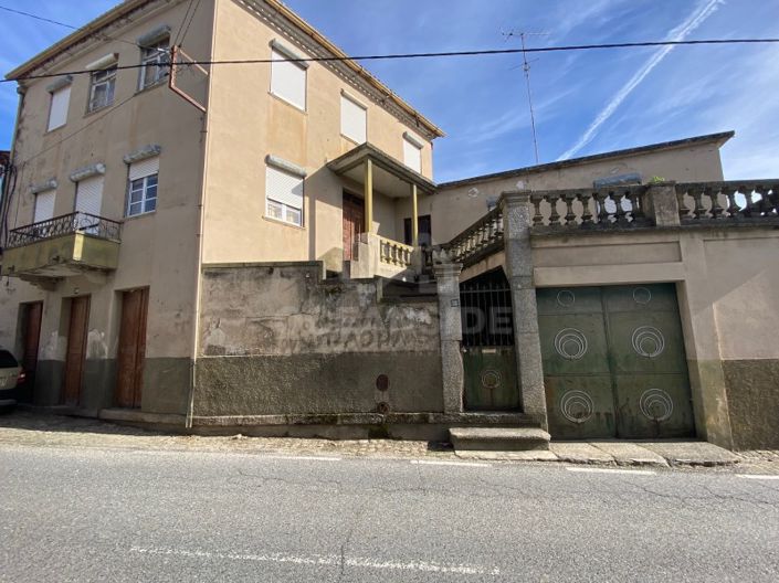 Image No.20-Maison de 10 chambres à vendre à Fundão