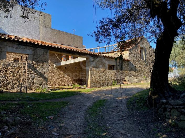 Image No.23-Maison de 10 chambres à vendre à Fundão