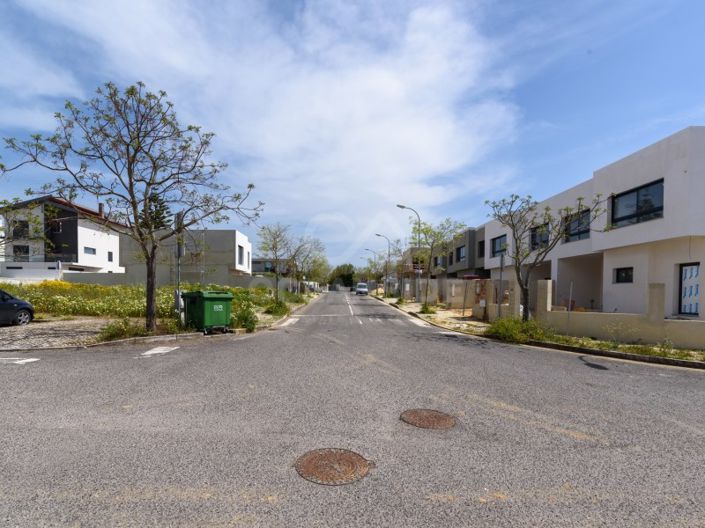 Image No.29-4 Bed House for sale