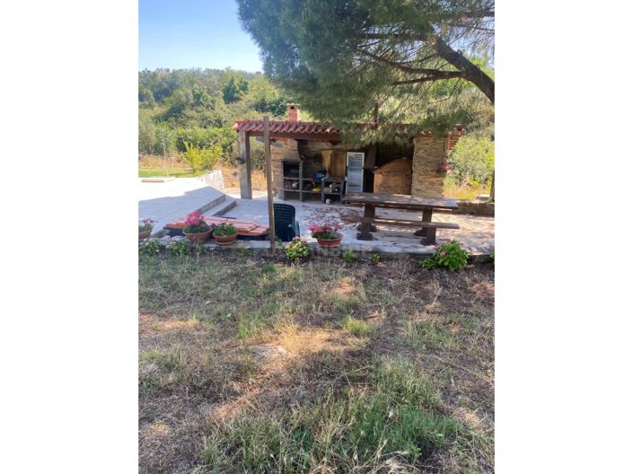 Image No.15-1 Bed Farmhouse for sale