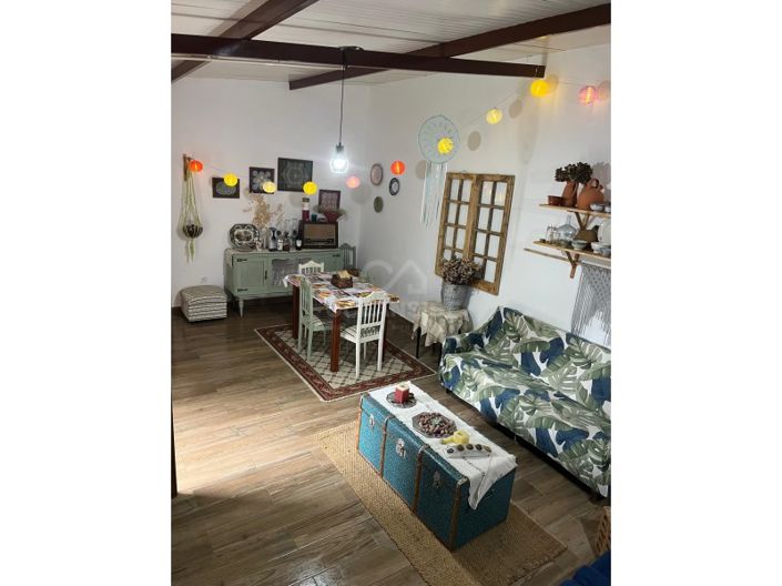 Image No.2-1 Bed Farmhouse for sale