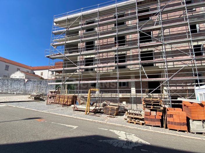 Image No.10-3 Bed Apartment for sale