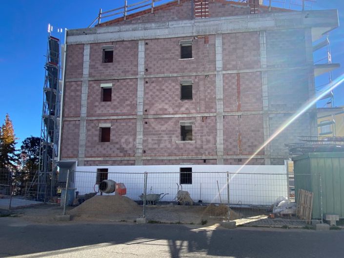 Image No.17-3 Bed Apartment for sale