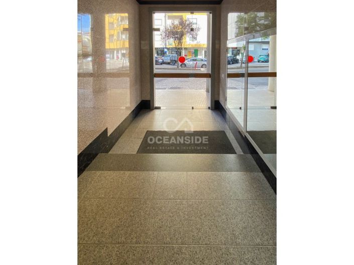 Image No.28-2 Bed Apartment for sale