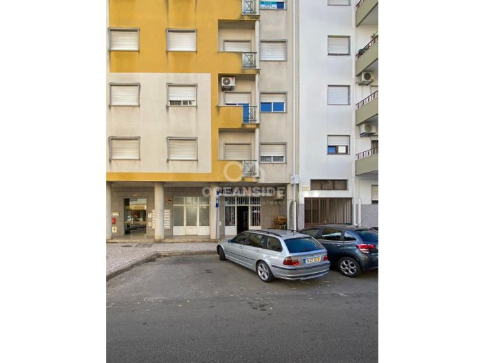 Image No.30-2 Bed Apartment for sale