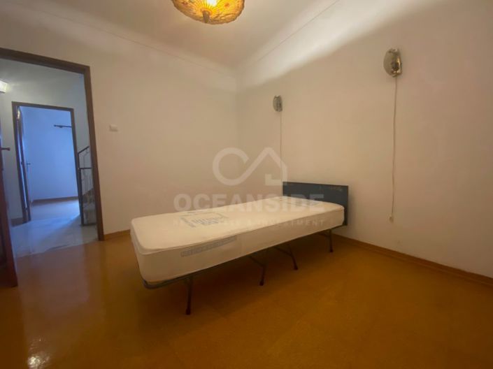 Image No.10-4 Bed House for sale