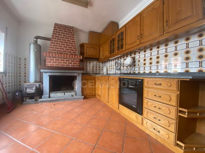 Image No.15-4 Bed House for sale