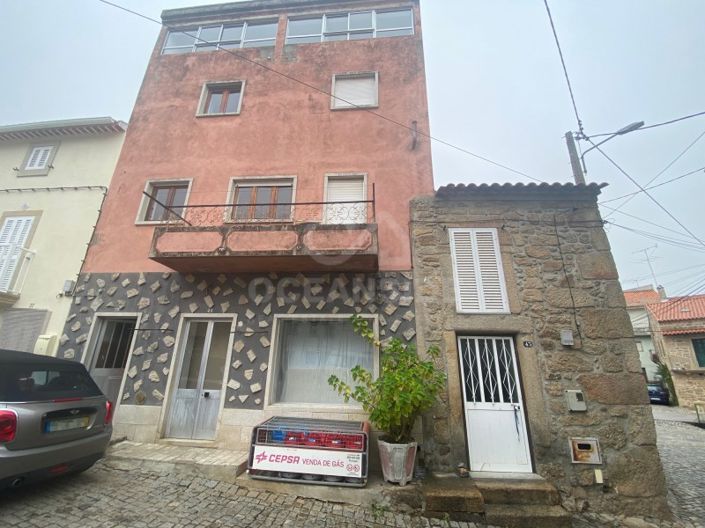 Image No.26-4 Bed House for sale