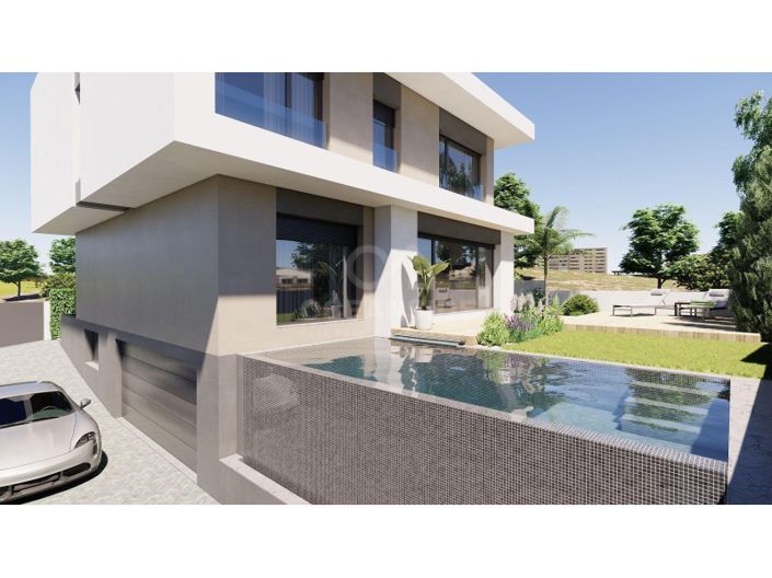 Image No.5-4 Bed House for sale