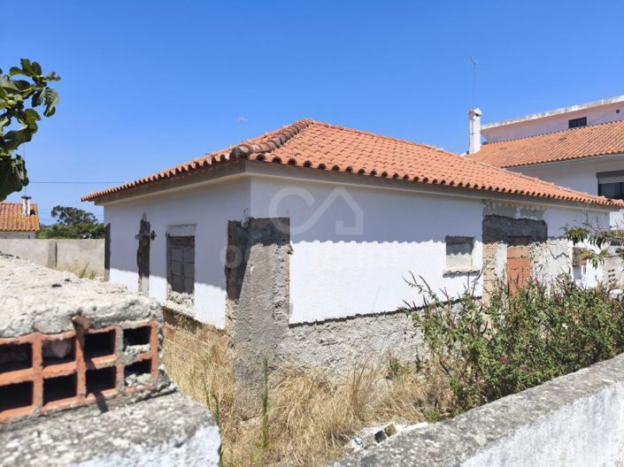 Image No.2-1 Bed House for sale