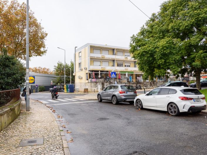 Image No.22-2 Bed Apartment for sale