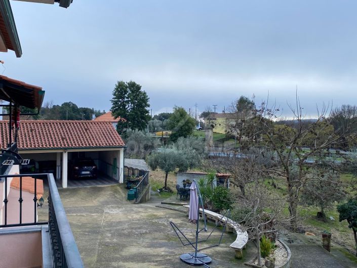 Image No.30-5 Bed House for sale