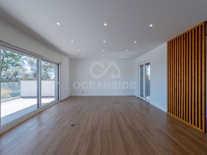 Image No.2-3 Bed House for sale