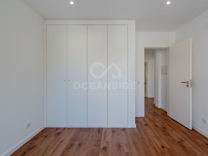 Image No.25-3 Bed House for sale