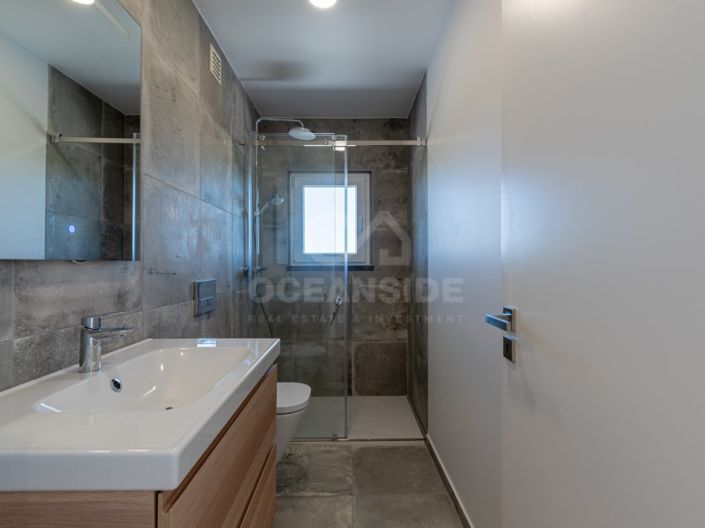 Image No.35-3 Bed House for sale