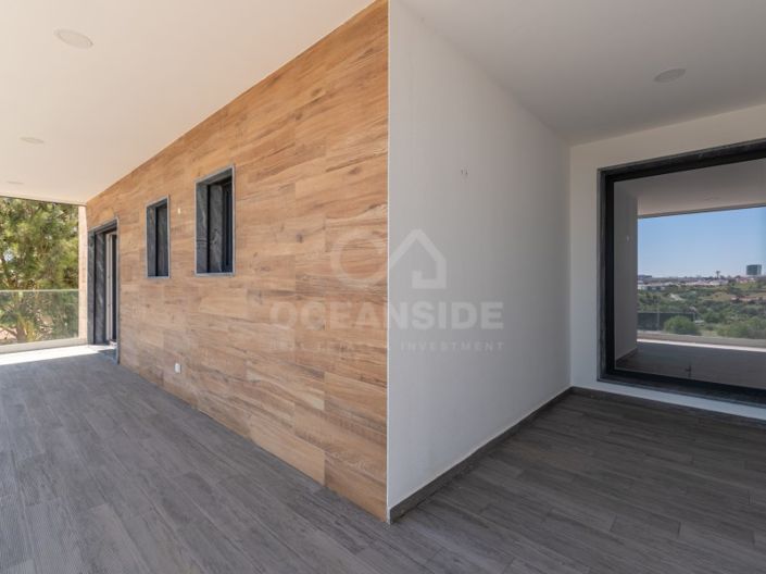 Image No.43-3 Bed House for sale