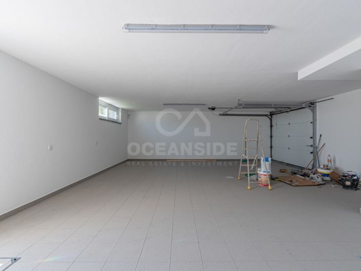 Image No.47-3 Bed House for sale