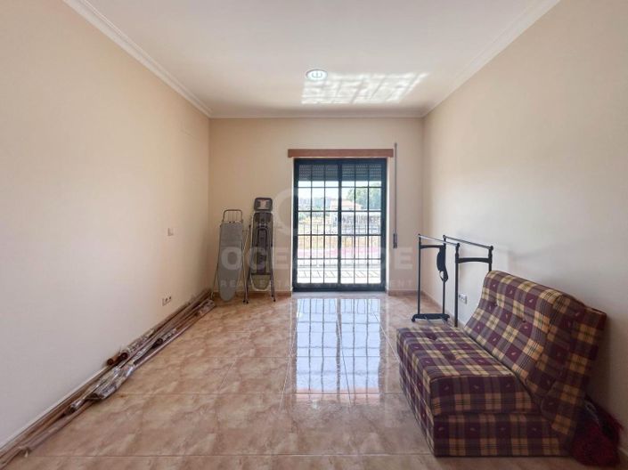 Image No.37-4 Bed House for sale