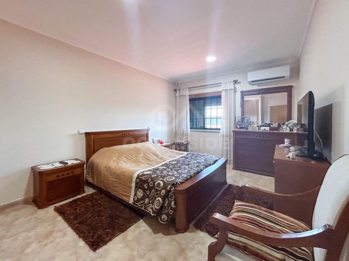 Image No.53-4 Bed House for sale