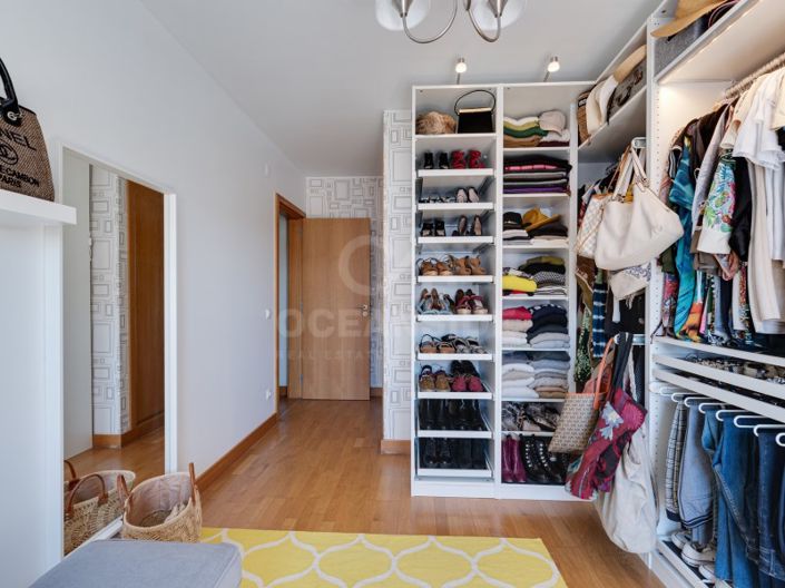 Image No.21-3 Bed Apartment for sale