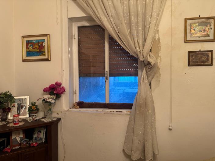 Image No.12-5 Bed Townhouse for sale