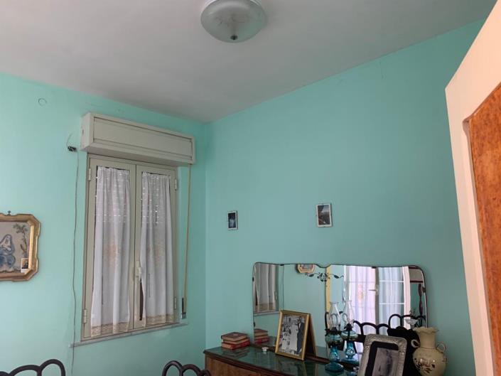 Image No.17-3 Bed Townhouse for sale