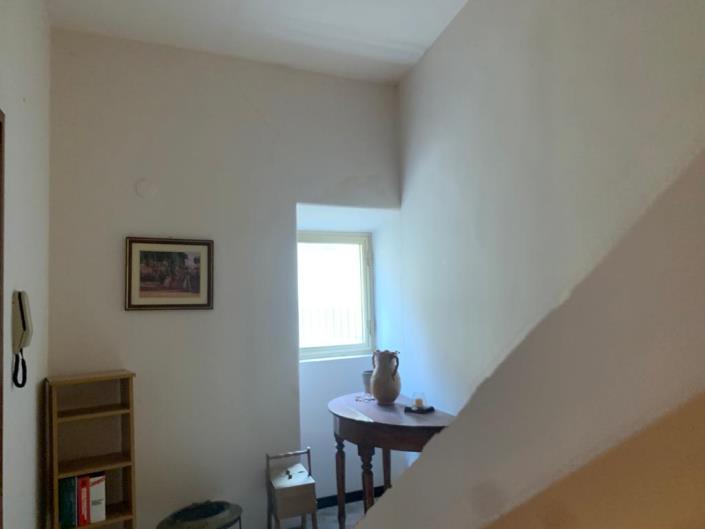 Image No.23-4 Bed Townhouse for sale