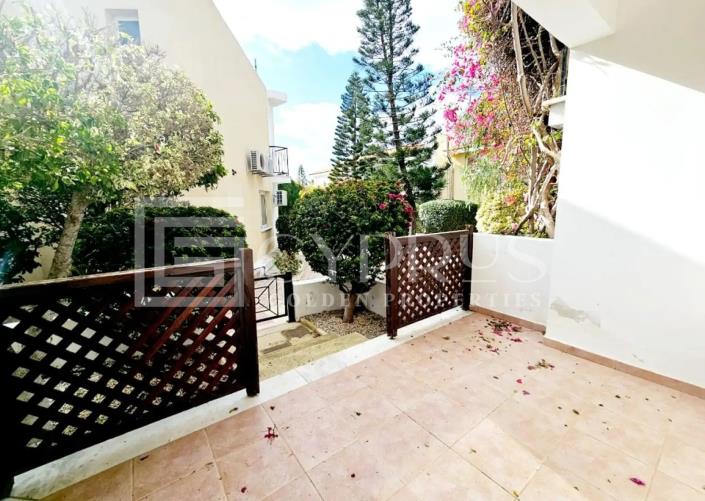 Image No.15-2 Bed Townhouse for sale