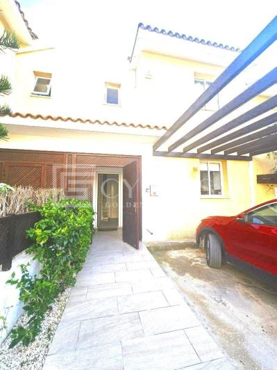 Image No.16-2 Bed Townhouse for sale