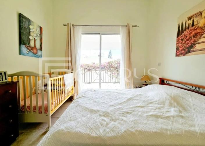 Image No.17-2 Bed Townhouse for sale