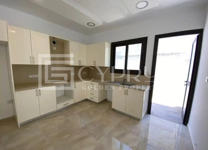 Image No.12-3 Bed Villa / Detached for sale