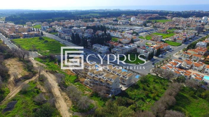 Image No.6-3 Bed Maisonette for sale