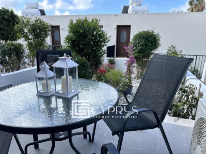 Image No.1-2 Bed Townhouse for sale