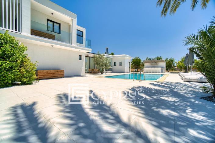 Image No.8-4 Bed Villa / Detached for sale